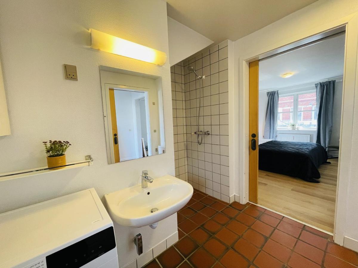 Aday - Central Terrace Apartment In Hjørring Exterior foto
